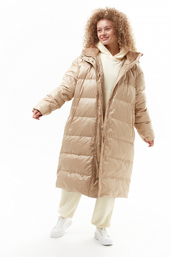 Куртки и пуховики
